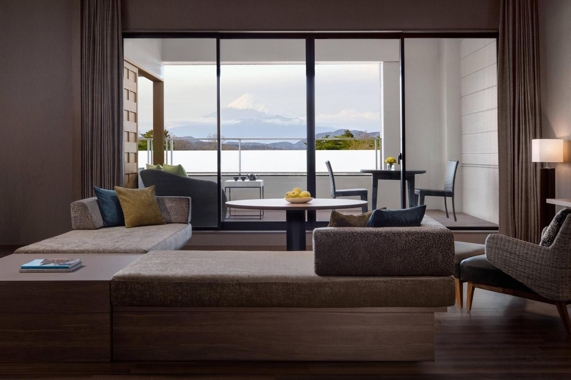 Izu Marriott Hotel Shuzenji Buitenkant foto